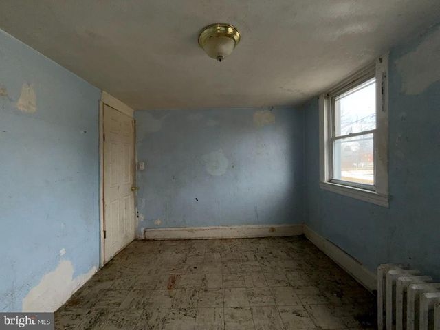 5502 GIST AVE, Baltimore, MD 21215