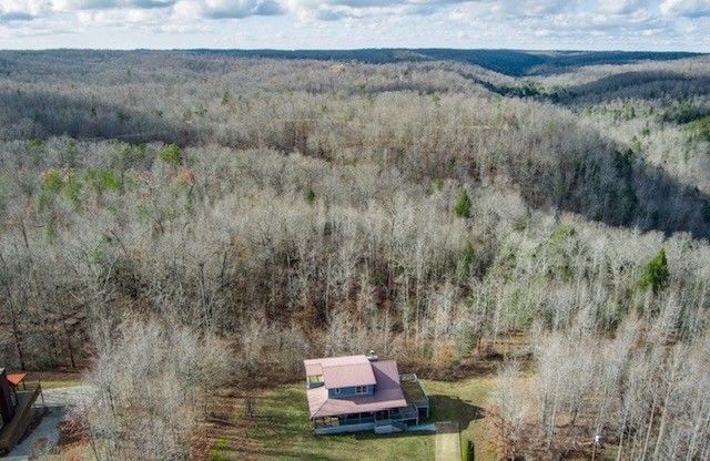 50145 Buckeye Ln, Crawford, TN 38554