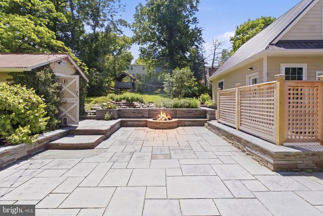 57 LINCOLN AVE, Lambertville, NJ 08530