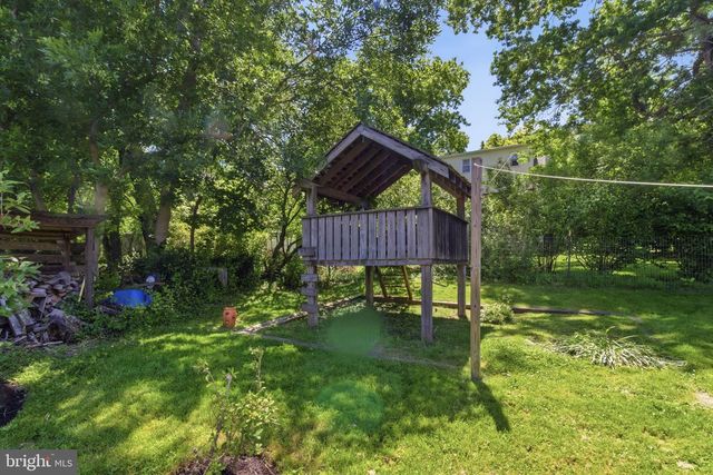 57 LINCOLN AVE, Lambertville, NJ 08530