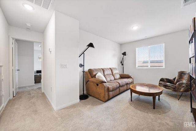 10806 Monte Video Place, Bakersfield, CA 93306
