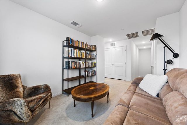 10806 Monte Video Place, Bakersfield, CA 93306