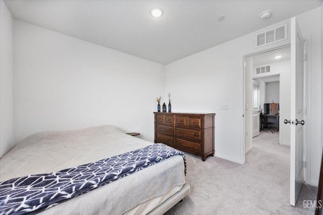 10806 Monte Video Place, Bakersfield, CA 93306