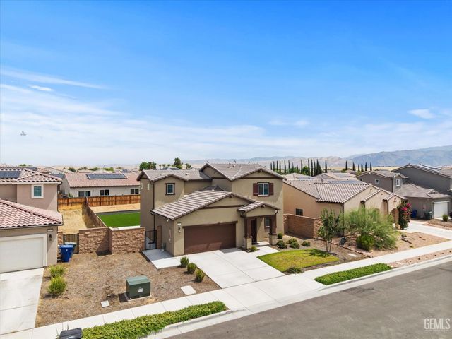 10806 Monte Video Place, Bakersfield, CA 93306