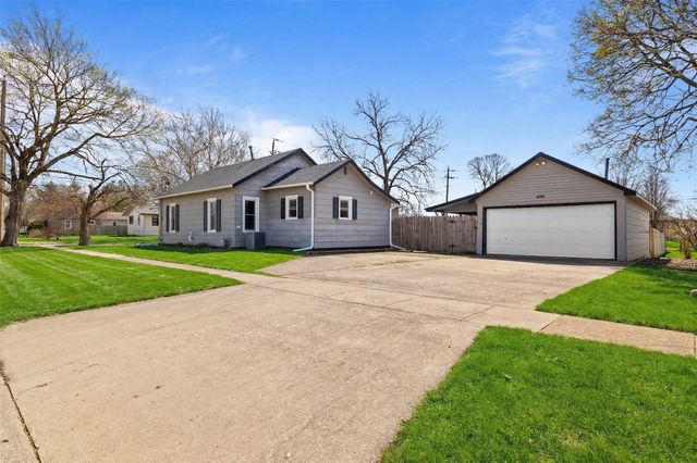 400 2nd Avenue SW, Altoona, IA 50009