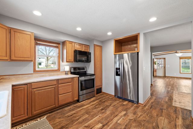 400 2nd Avenue SW, Altoona, IA 50009