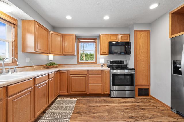 400 2nd Avenue SW, Altoona, IA 50009