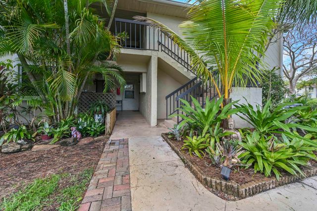6500 Chasewood Drive A, Jupiter, FL 33458