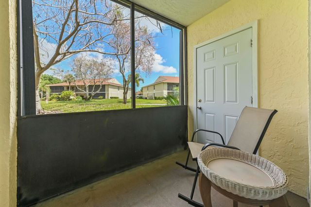 6500 Chasewood Drive A, Jupiter, FL 33458