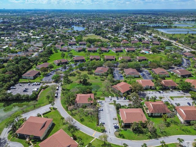6500 Chasewood Drive A, Jupiter, FL 33458
