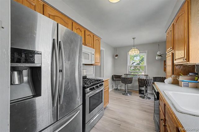 2038 N Mildred Street, Dearborn, MI 48128