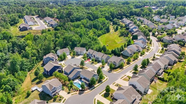 418 Crisfield Court, York, SC 29745