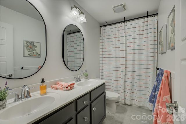 418 Crisfield Court, York, SC 29745