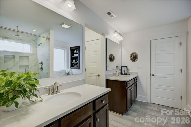 418 Crisfield Court, York, SC 29745