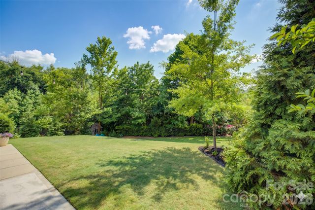 418 Crisfield Court, York, SC 29745