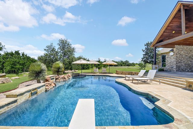 1120 Heron Court, Graford, TX 76449