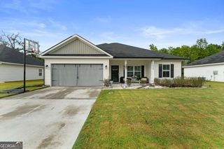 1028 Meloney Drive, Hinesville, GA 31313
