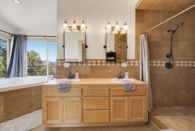 7036 Griffin Lane, Jacksonville, OR 97530