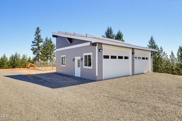 7036 Griffin Lane, Jacksonville, OR 97530