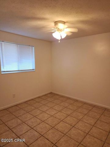 412 W 26th Street, Lynn Haven, FL 32444