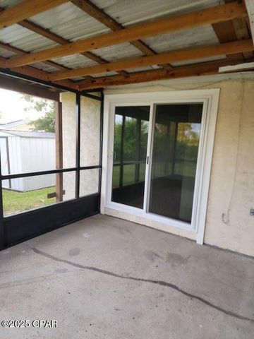 412 W 26th Street, Lynn Haven, FL 32444