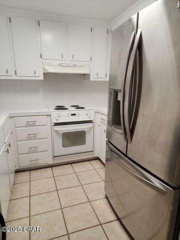 412 W 26th Street, Lynn Haven, FL 32444