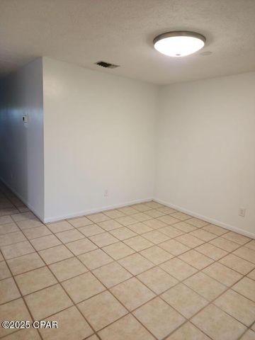 412 W 26th Street, Lynn Haven, FL 32444