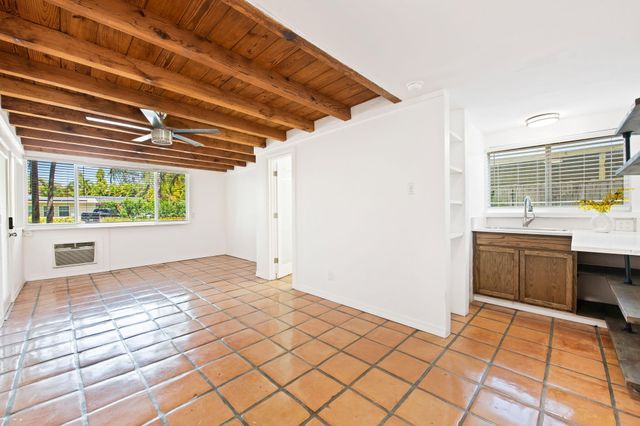 2020 NE 4th Avenue 2, Wilton Manors, FL 33305