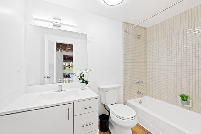 2020 NE 4th Avenue 2, Wilton Manors, FL 33305