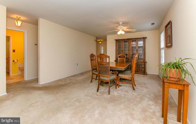 34 KNOLLWOOD, Deptford, NJ 08096