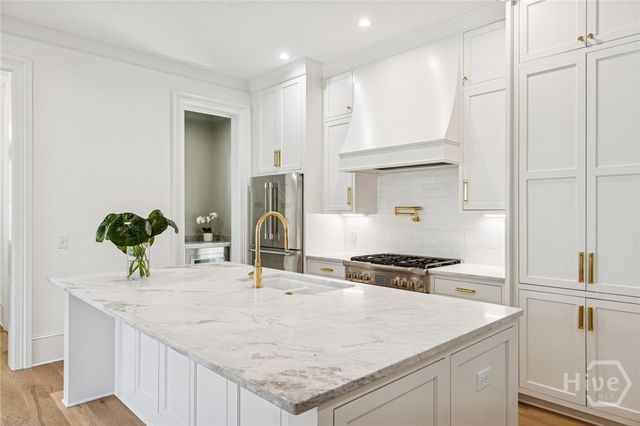 13 Magnolia Lane, Richmond Hill, GA 31324