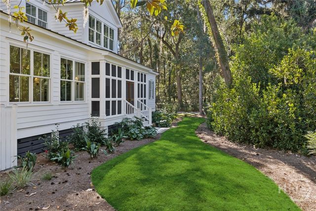 13 Magnolia Lane, Richmond Hill, GA 31324