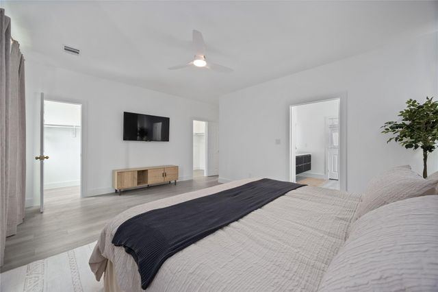 2330 Wavell Street, Houston, TX 77088