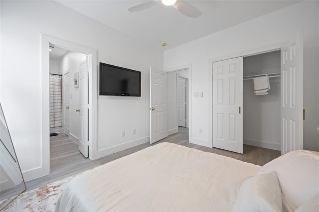 2330 Wavell Street, Houston, TX 77088