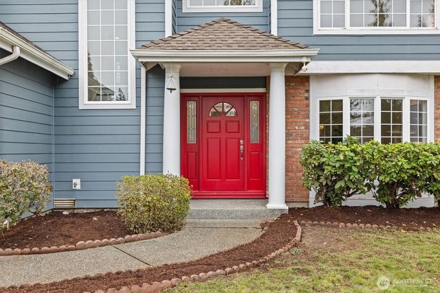 2412 237th Court NE, Sammamish, WA 98074