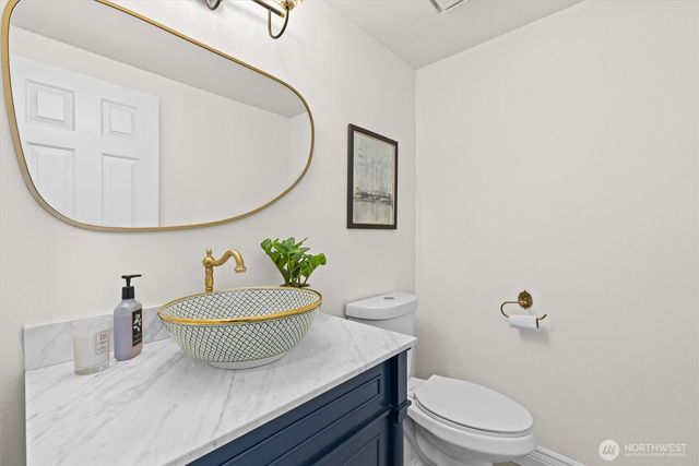 2412 237th Court NE, Sammamish, WA 98074