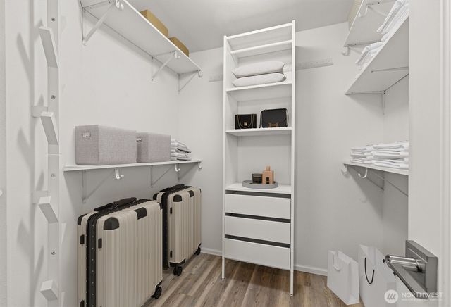 2412 237th Court NE, Sammamish, WA 98074