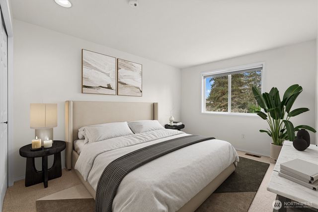 2412 237th Court NE, Sammamish, WA 98074