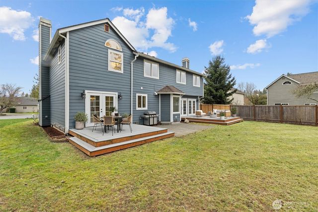 2412 237th Court NE, Sammamish, WA 98074