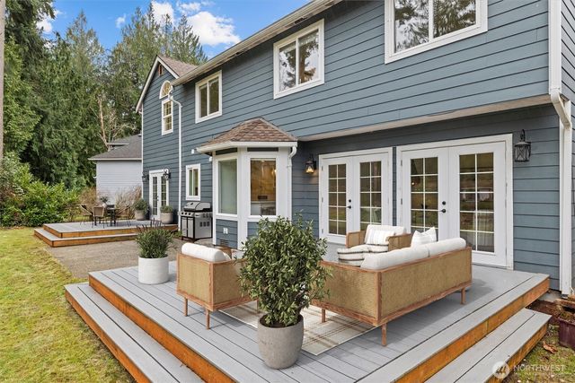 2412 237th Court NE, Sammamish, WA 98074