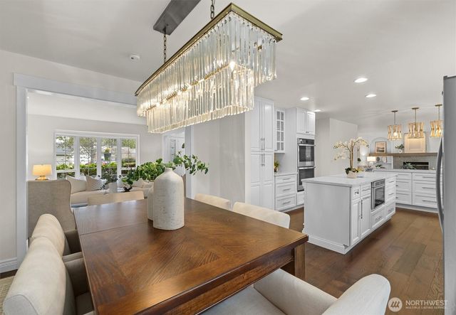 2412 237th Court NE, Sammamish, WA 98074