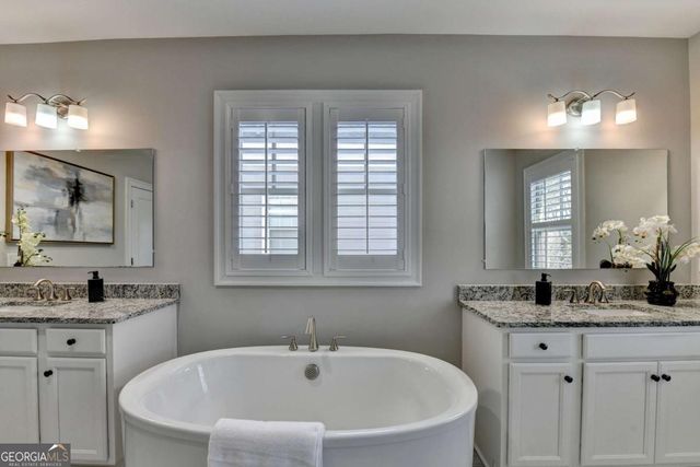 4116 Stourbridge Common Circle, Milton, GA 30004