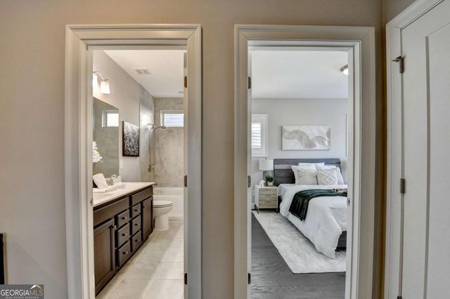 4116 Stourbridge Common Circle, Milton, GA 30004