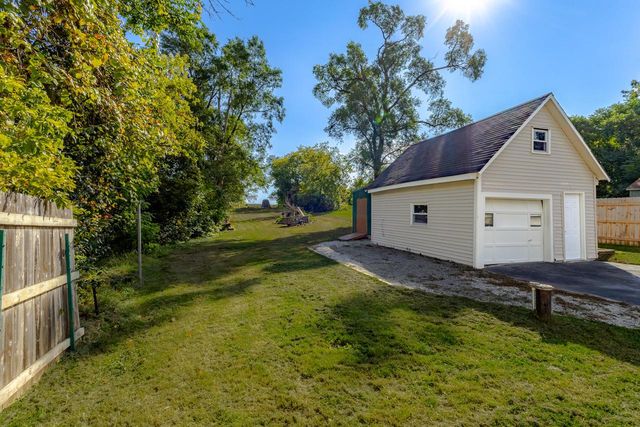 2831 Cozy Acres ROAD, Mount Pleasant, WI 53406