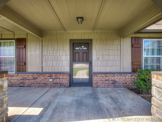 5821 E 135th Place North, Collinsville, OK 74021