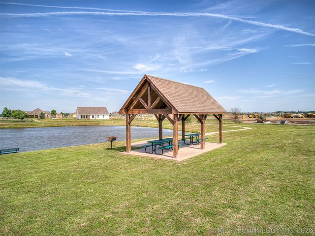 5821 E 135th Place North, Collinsville, OK 74021