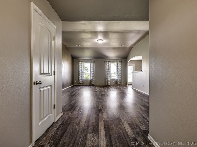 5821 E 135th Place North, Collinsville, OK 74021