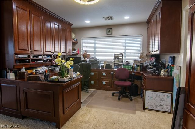 394 Gatlinburg Court, Henderson, NV 89012