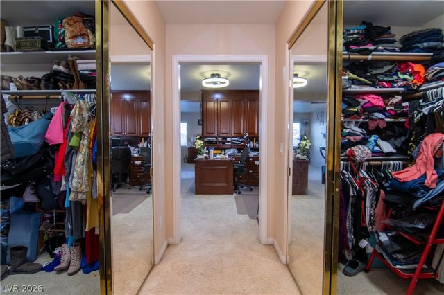 394 Gatlinburg Court, Henderson, NV 89012