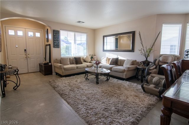 394 Gatlinburg Court, Henderson, NV 89012